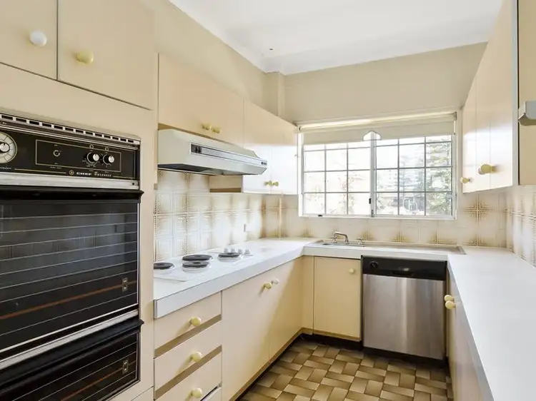 Second view of Homely unit listing, 6/4 Bruce Street, Brighton-le-sands NSW 2216