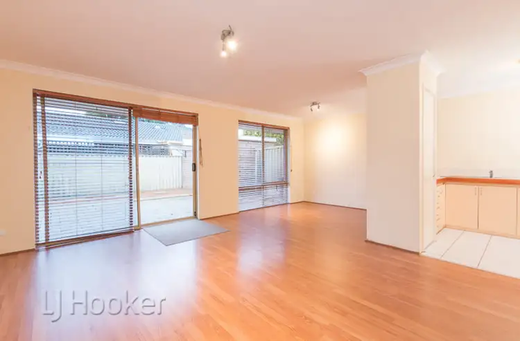 15/8 Merope Close, Rockingham WA 6168