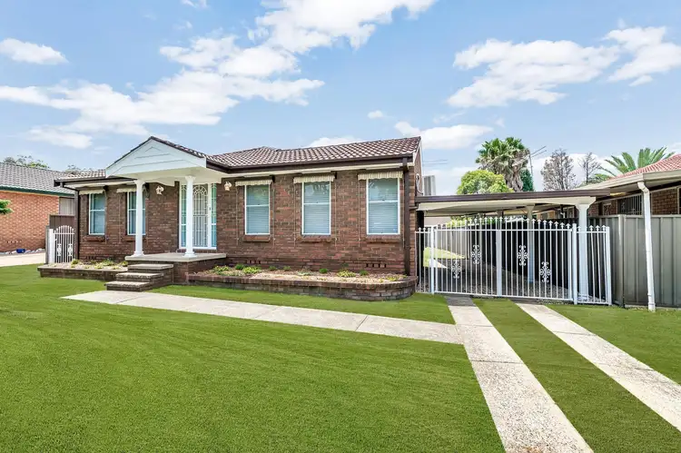 12 Walpole Close, Wetherill Park NSW 2164