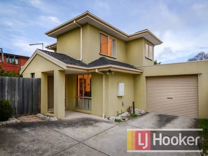 Main view of Homely unit listing, 2/165 Stud Road, Wantirna South VIC 3152