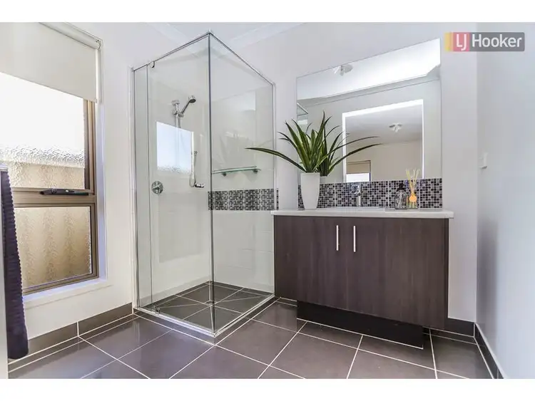 Sixth view of Homely house listing, 30 Jonesfield Street, Craigieburn VIC 3064