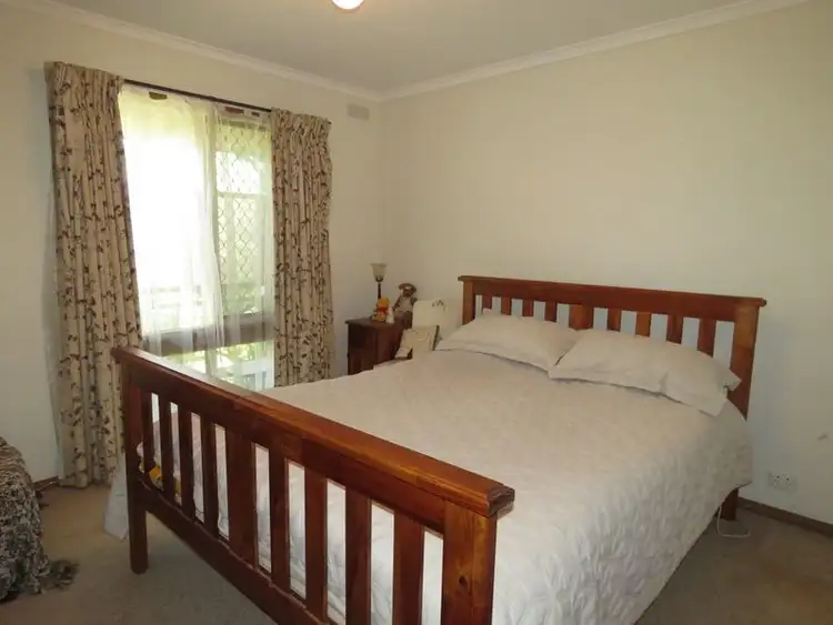 Sixth view of Homely house listing, 10 White Court, Eagle Point VIC 3878