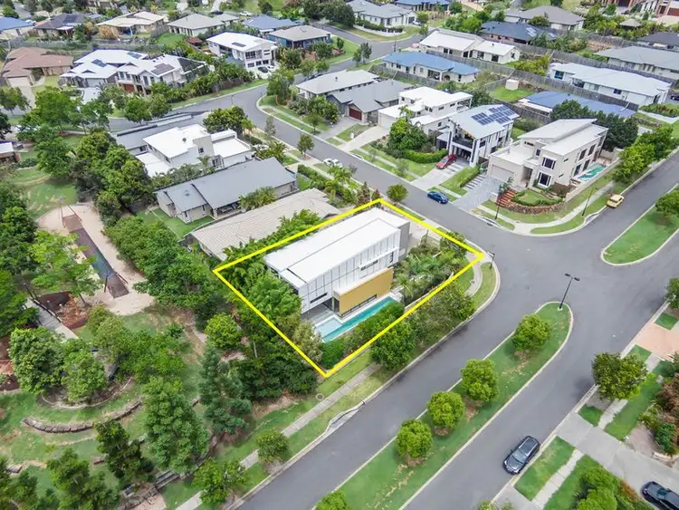 Fifth view of Homely house listing, 2 Twynam Mews, Pacific Pines QLD 4211