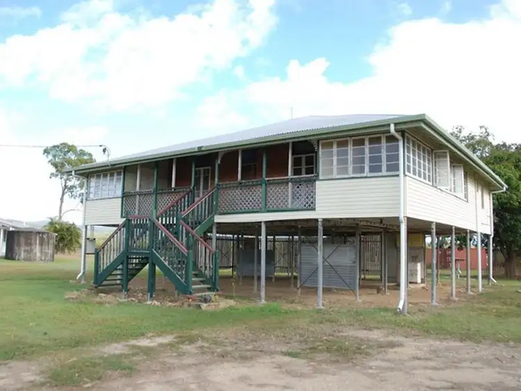 15 Frederick Hoare Drive, Carmila QLD 4739