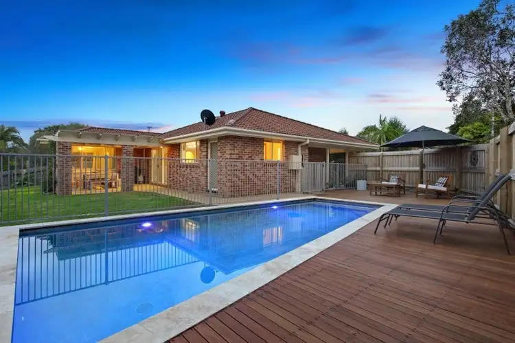 1 Annie Close, Bateau Bay NSW 2261