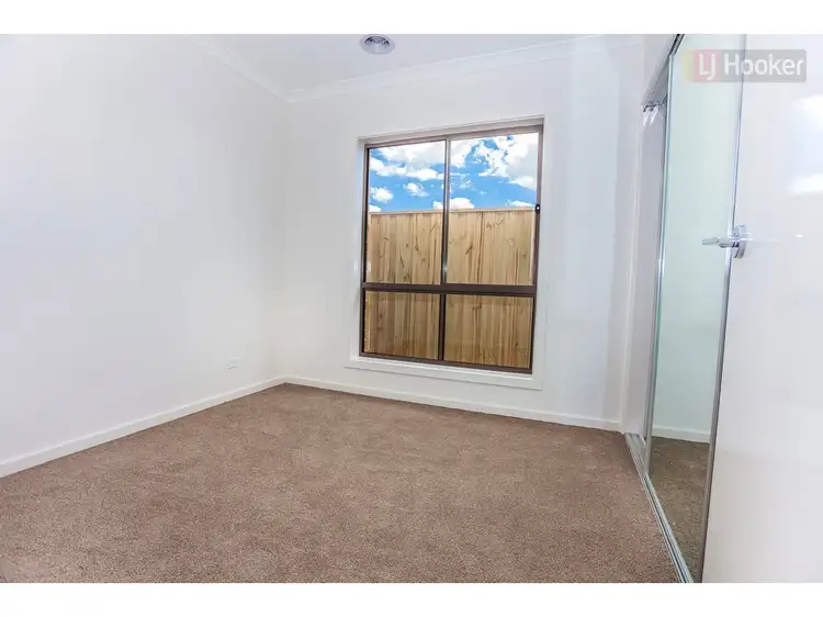 Sixth view of Homely house listing, 5 Degraves Street, Mickleham VIC 3064