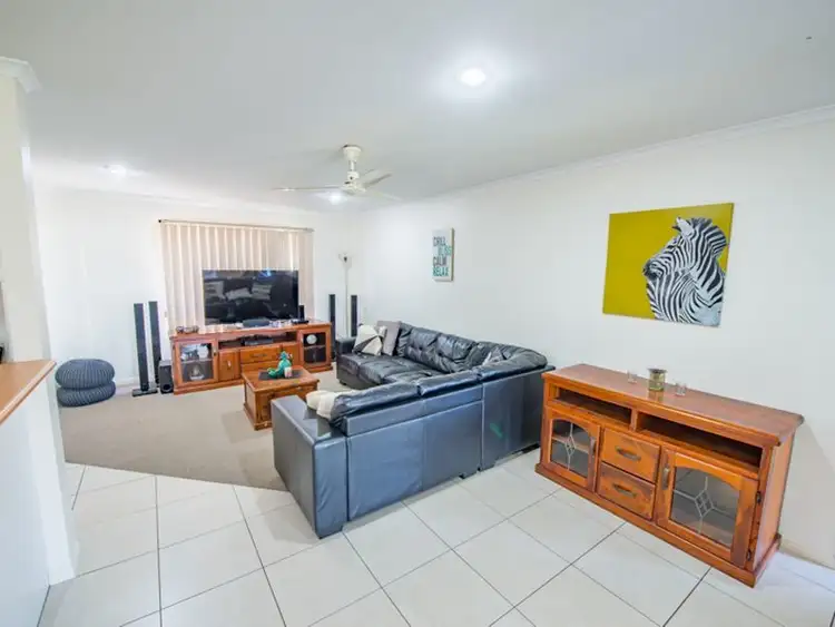 Fourth view of Homely house listing, 1 Paddington Court, Kalkie QLD 4670