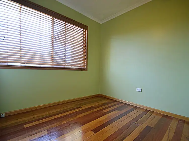 Seventh view of Homely house listing, 4 Inverell Court, Loganholme QLD 4129