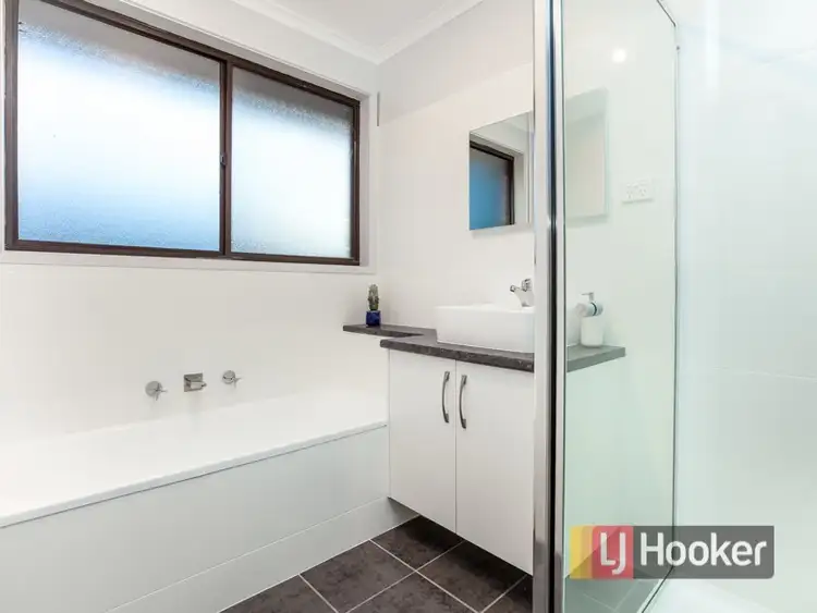 Fifth view of Homely unit listing, 3/25 James Street, Pakenham VIC 3810