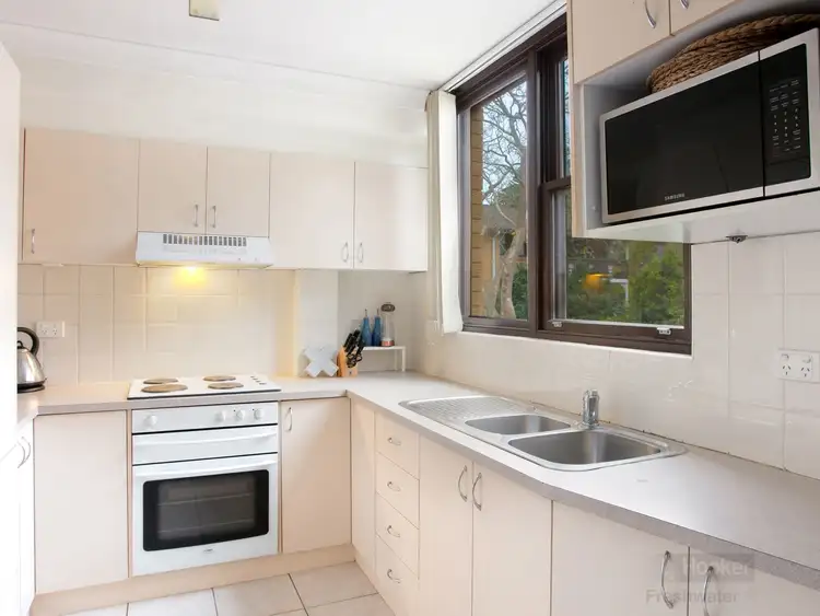 Second view of Homely townhouse listing, 2/33 Palomar Parade, Freshwater NSW 2096
