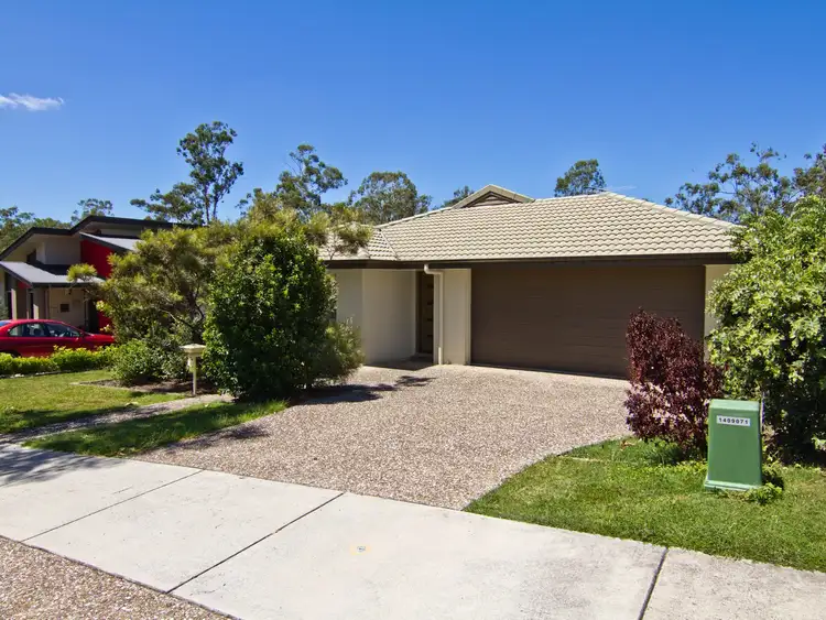 3 Maria Place, Augustine Heights QLD 4300