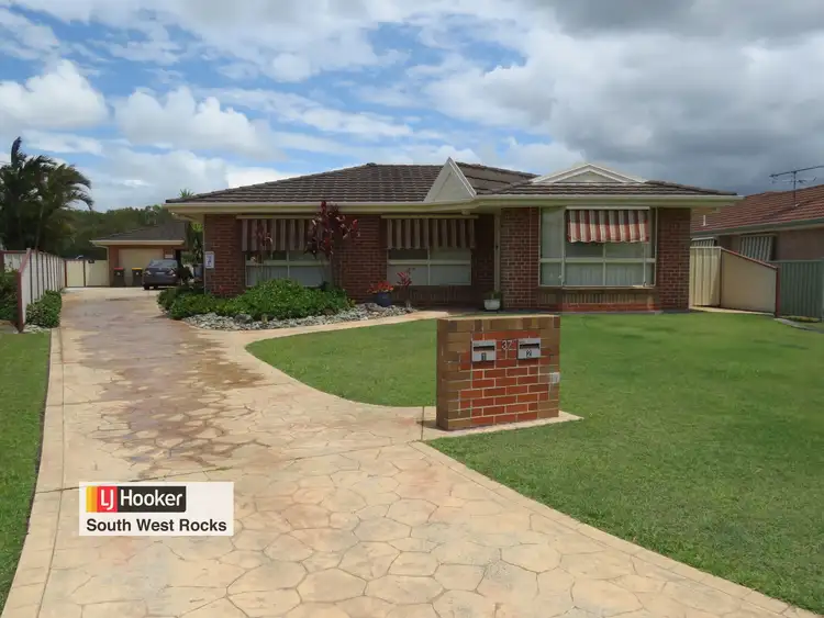 Main view of Homely unit listing, 1/37 Delmer Close, South West Rocks NSW 2431