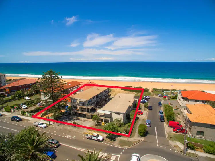 Second view of Homely apartment listing, 5/115 Ocean Street, Narrabeen NSW 2101