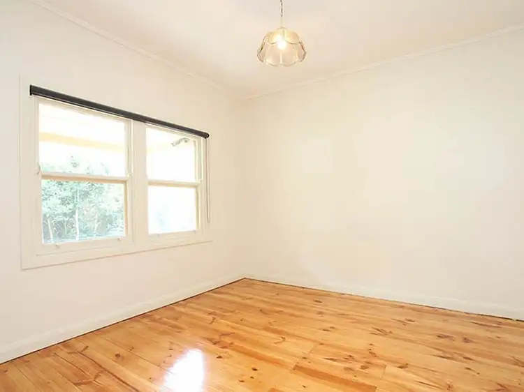 Fifth view of Homely house listing, 5 Young Street, Clare SA 5453