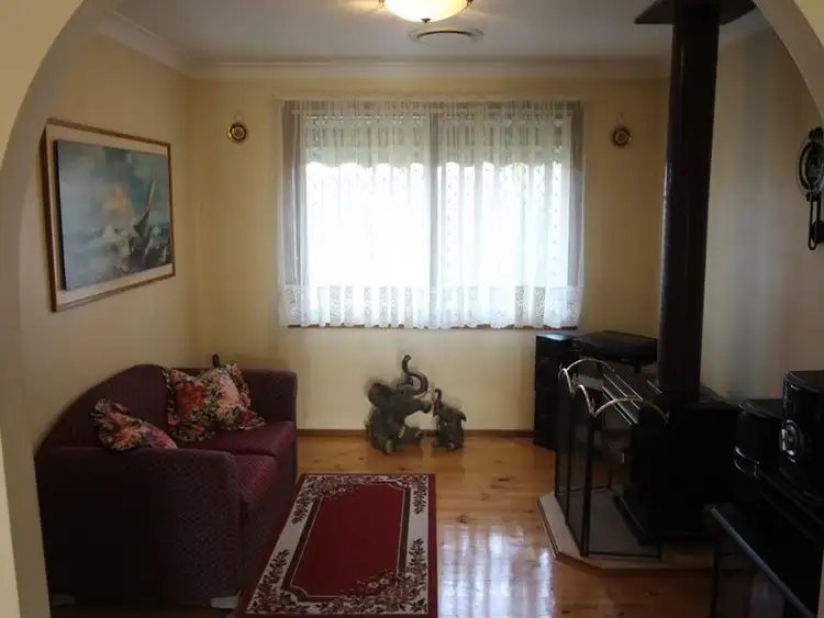 Fifth view of Homely house listing, 10 Spinebill Place, Ingleburn NSW 2565