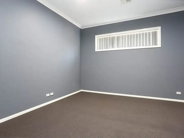 Fifth view of Homely house listing, 5 Pilot Close, Minto NSW 2566