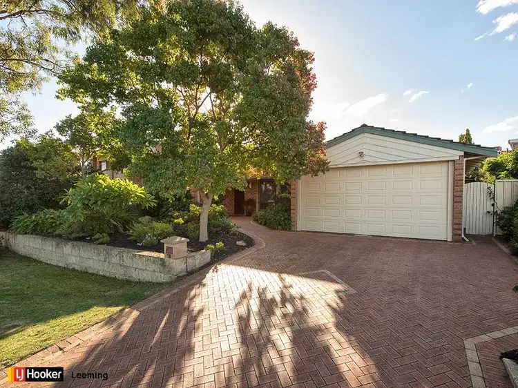 19 Harrington Crescent, Leeming WA 6149