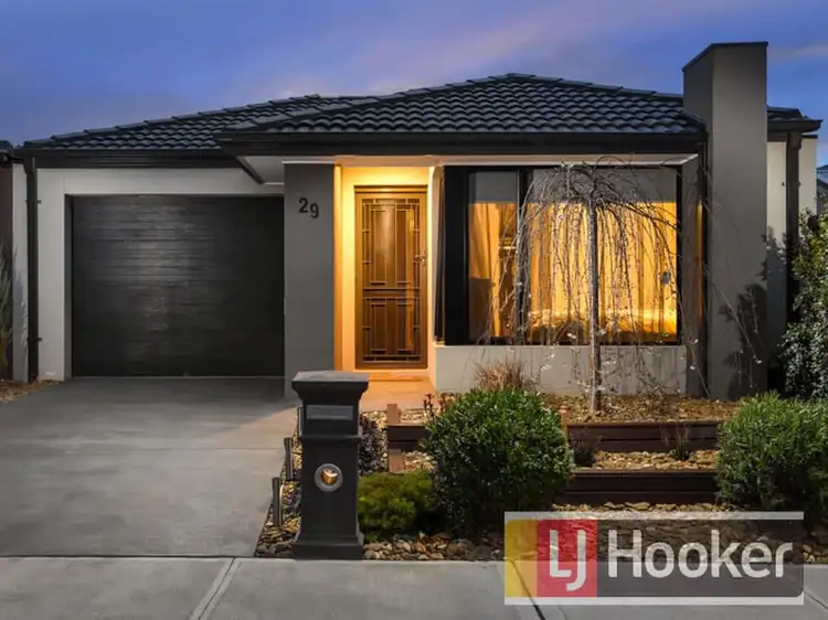 29 Mallard Avenue, Officer VIC 3809