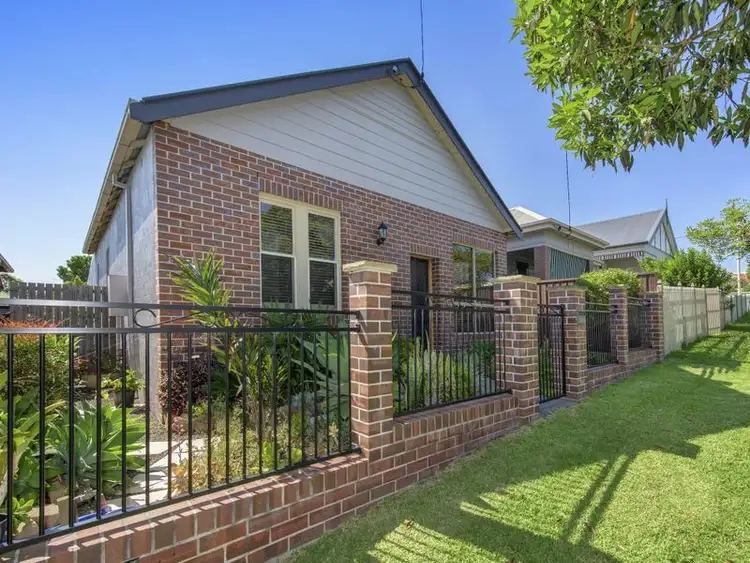 99 Elizabeth Street, Mayfield NSW 2304