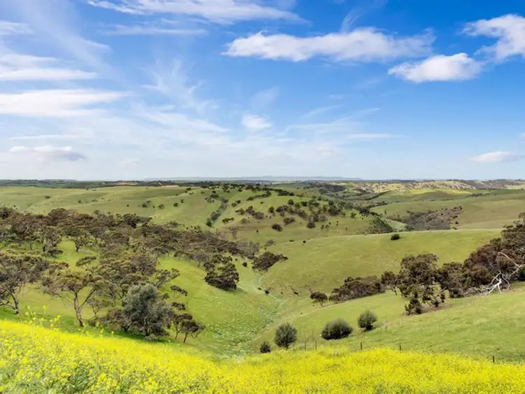 Fifth view of Homely house listing, 35 Eagles Nest Drive (North), Bibaringa SA 5118