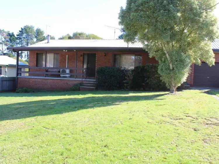 26 Hillview Street, Cobargo NSW 2550