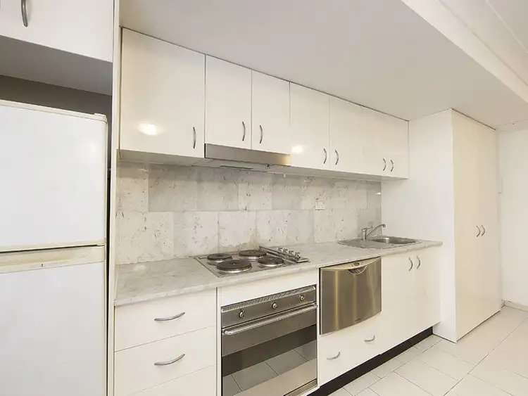 Third view of Homely studio listing, 35/2-8 Darley Road, Manly NSW 2095