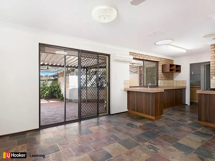 Fifth view of Homely semi-detached listing, 1B Dyson Close, Leeming WA 6149