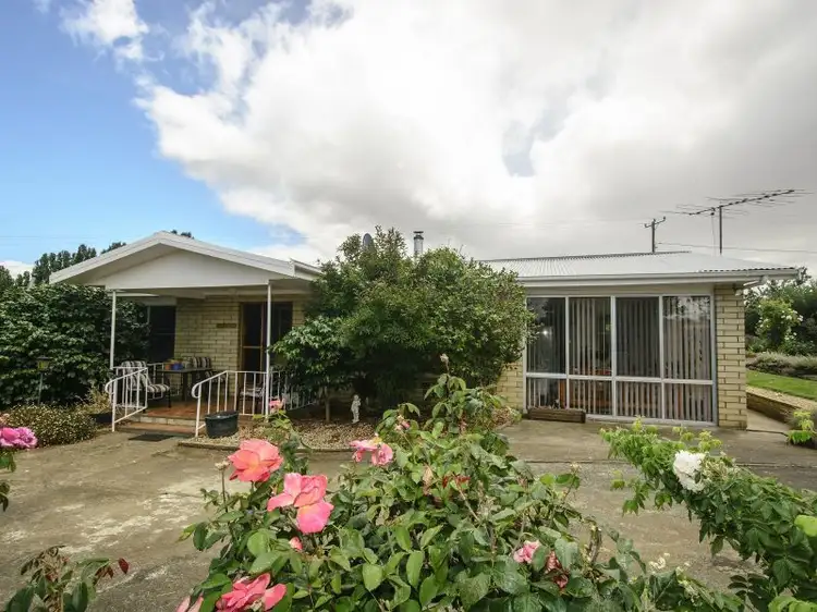 6563 Lyell Highway, Ouse TAS 7140