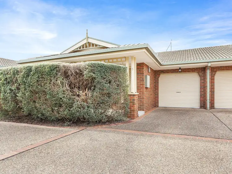 Second view of Homely house listing, 3/6 Kudyera Place, Ngunnawal ACT 2913