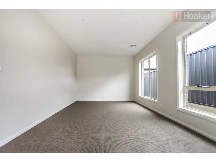 Seventh view of Homely house listing, 2 Rappel Street, Greenvale VIC 3059