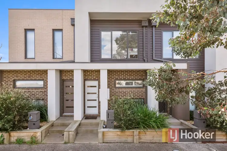 5 Bluestone Street, Pakenham VIC 3810