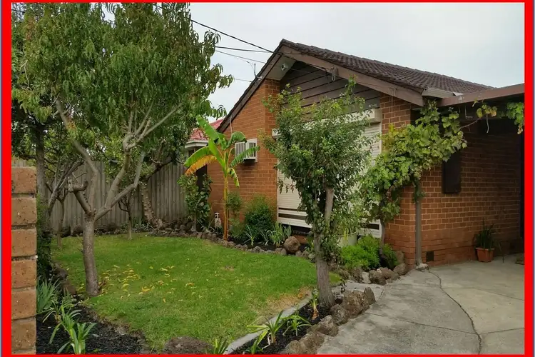 10 CORNWALL AVE, Keysborough VIC 3173