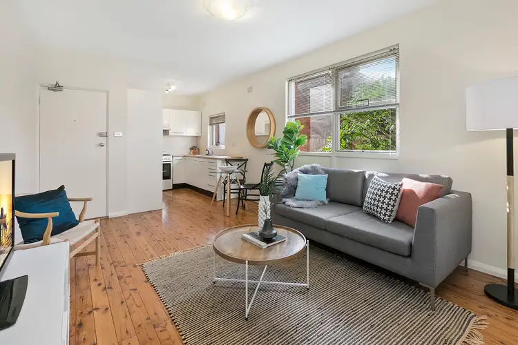 2/121 Balgowlah Road, Fairlight NSW 2094