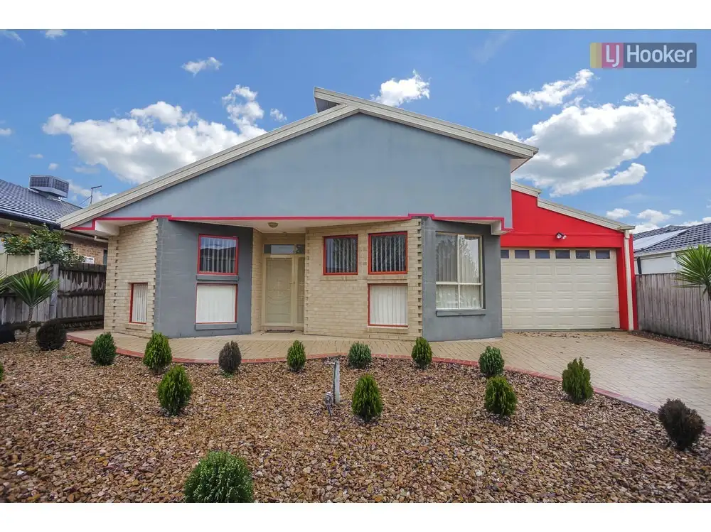 Main view of Homely house listing, 16 Garonne Circuit, Roxburgh Park VIC 3064