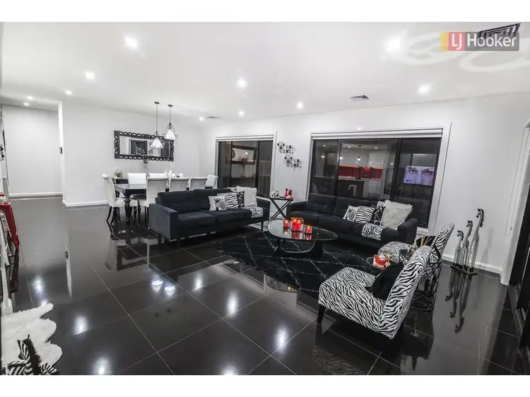 Seventh view of Homely house listing, 42 Valiant Crescent, Craigieburn VIC 3064