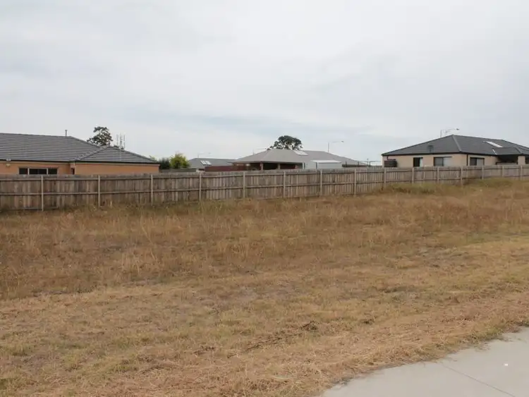2/2 Schrader Court, Bairnsdale VIC 3875