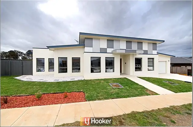 1 Casilda Street, Harrison ACT 2914