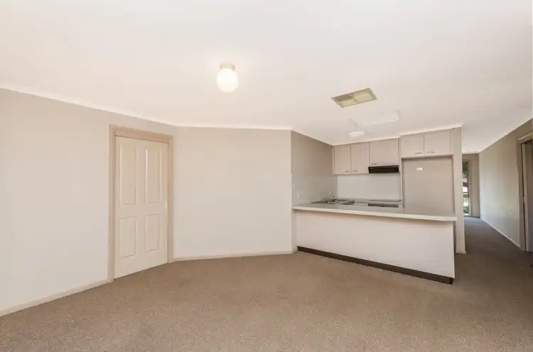 Sixth view of Homely townhouse listing, 1/27 O'Hanlon Road, Queanbeyan NSW 2620