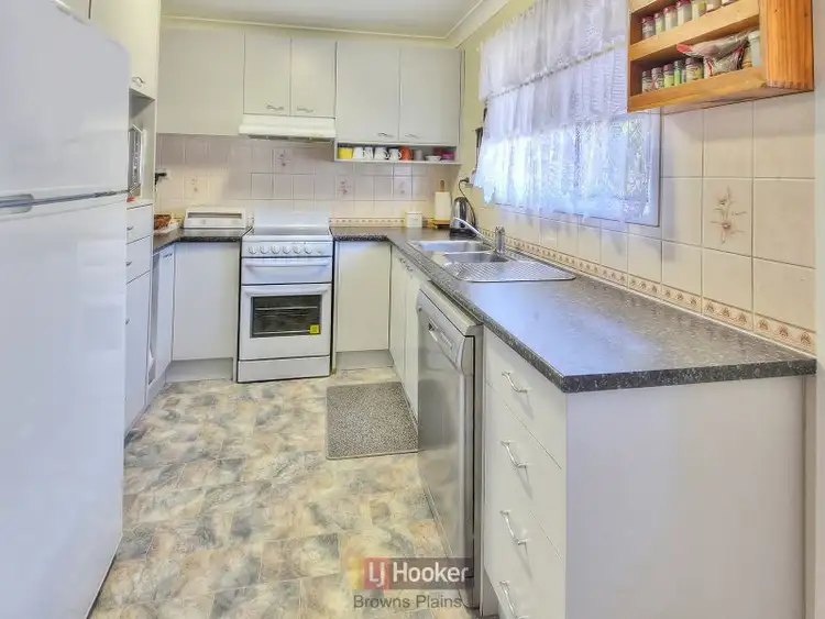 Second view of Homely house listing, 16 Carinya Street, Crestmead QLD 4132