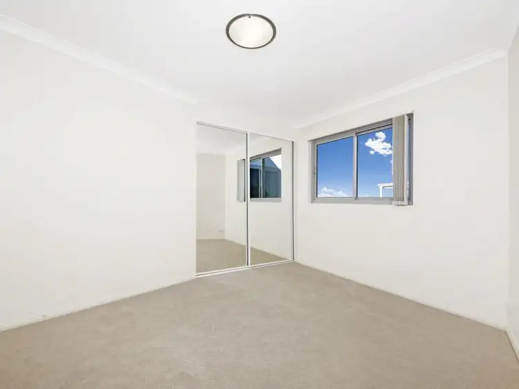Sixth view of Homely apartment listing, Unit 10/272-276 Railway Tce, Guildford NSW 2161