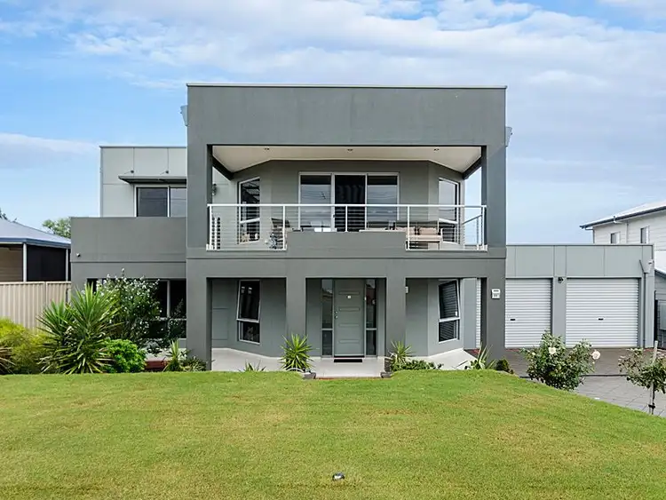 11 Lake Road, Milang SA 5256
