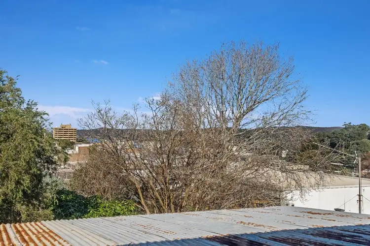 5 Bent Street, Gosford NSW 2250