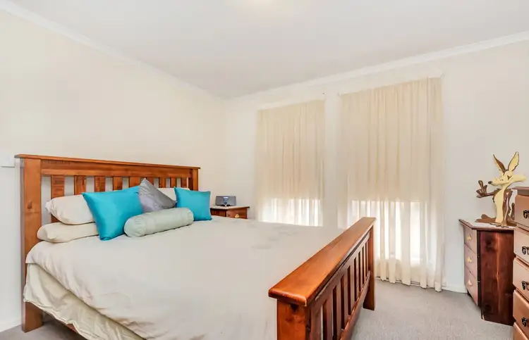 Fifth view of Homely house listing, 19 Oakwood Circuit, Munno Para West SA 5115