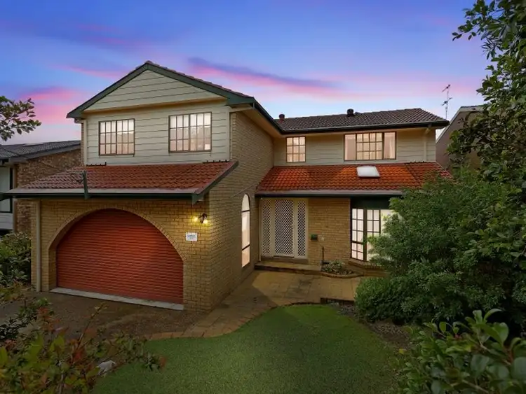 33 Curzon Avenue, Bateau Bay NSW 2261