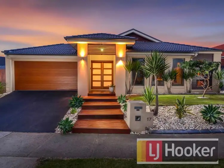 Main view of Homely house listing, 17 Lorikeet Drive, Berwick VIC 3806