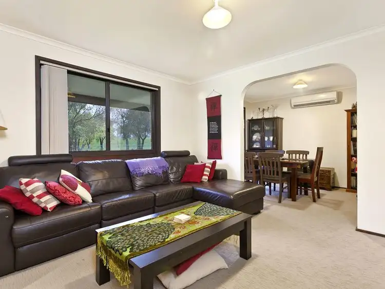 Second view of Homely house listing, 5 Fallins Place, Monash ACT 2904