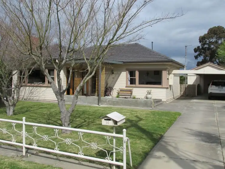 14 Mary Street, Bairnsdale VIC 3875