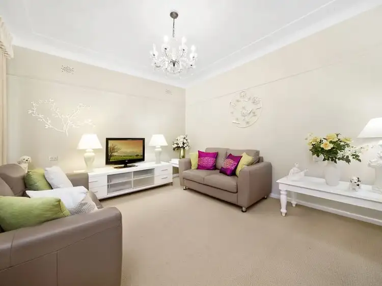 Second view of Homely house listing, 23 Lasseter Avenue, Chifley NSW 2036