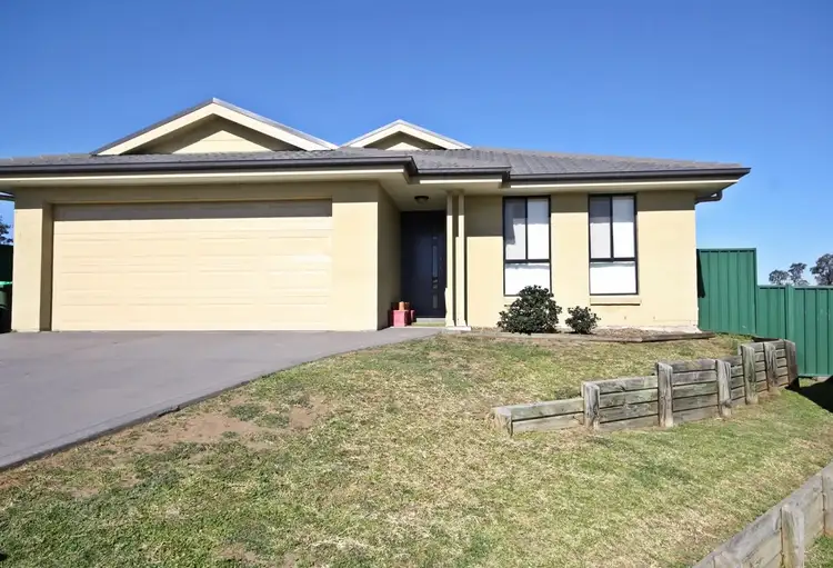 36 Chivers Circuit, Muswellbrook NSW 2333