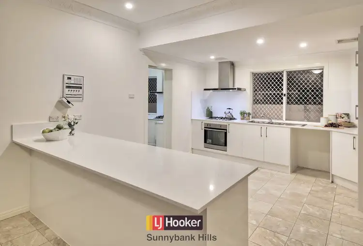 Fifth view of Homely house listing, 2 Karka Close, Eight Mile Plains QLD 4113